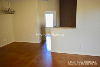 1016 E Daffodil Ave-Unit -206E in McAllen, TX - Building Photo - Building Photo