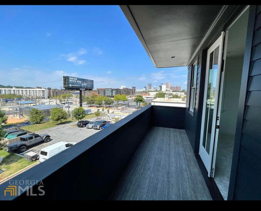 674 Exchange St SE in Atlanta, GA - Building Photo