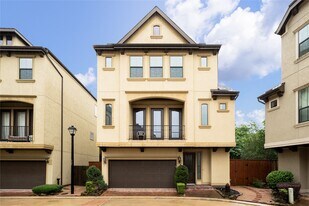 5513 Livorno Way in Houston, TX - Building Photo
