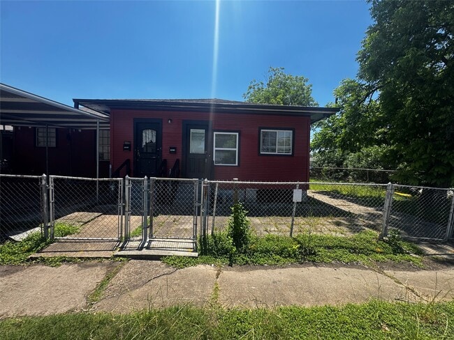 property at 1504 Luzon St