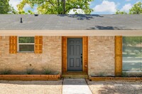 1601 Glencrest Dr in Austin, TX - Building Photo - Building Photo