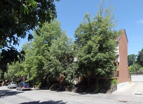 328-356 Melita Cres in Toronto, ON - Building Photo