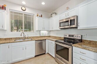 230 N 174th Dr in Goodyear, AZ - Building Photo - Building Photo