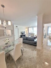 17100 N Bay Rd, Unit 1310 in Sunny Isles Beach, FL - Building Photo - Building Photo