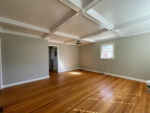 1921 Stevens Ave NE in Huntsville, AL - Building Photo - Building Photo