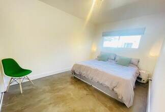 3834 La Rosa Dr in San Marcos, CA - Building Photo - Building Photo