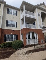 8045 Bienville Dr in Nashville, TN - Building Photo