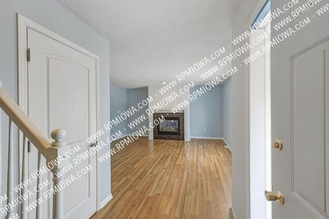 property at 4025 SE 25th St