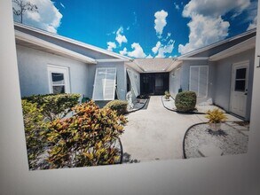 26186 Northern Cross Rd in Punta Gorda, FL - Building Photo - Building Photo
