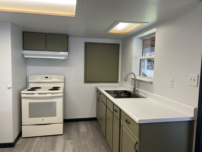 21304 3rd Ave S in Des Moines, WA - Building Photo - Building Photo