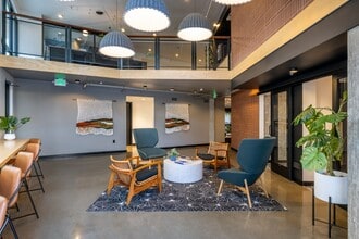 Arlo in Seattle, WA - Foto de edificio - Building Photo