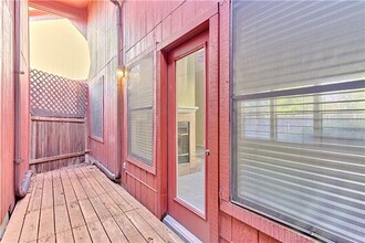 6708 Windrift Way in Austin, TX - Building Photo - Building Photo