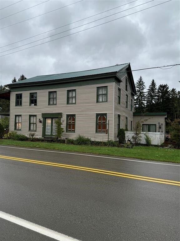 property at 212 Main St