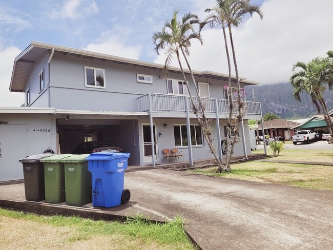 property at 41-536-536 Kumuhau St