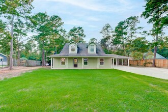 40607 Rolling Forest Dr in Magnolia, TX - Building Photo - Building Photo