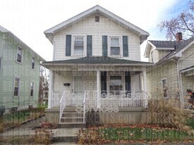 1404 Young St in Middletown, OH - Building Photo