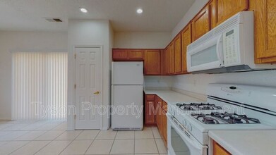 1105 Makian Pl NW in Albuquerque, NM - Building Photo - Building Photo