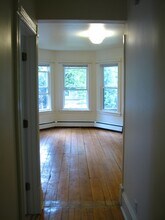 384 Saint Paul St, Unit 1 in Burlington, VT - Building Photo - Building Photo