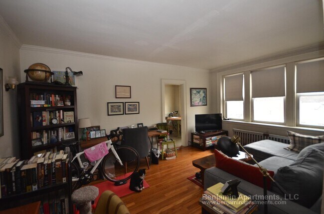 property at 2060 Commonwealth Ave