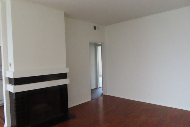 3648 Motor Ave