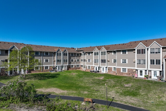 Lee Square in Minneapolis, MN - Building Photo - Building Photo