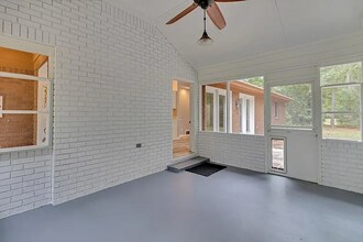 196 Sayle Rd in Richmond Hill, GA - Building Photo - Building Photo