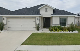 6895 Mossy Oak Ln in Lakeland, FL - Building Photo