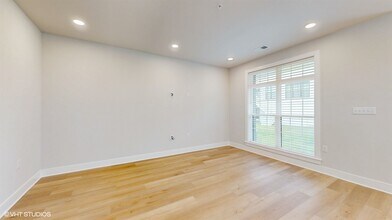 314 E Lake St in Cranberry Township, PA - Building Photo - Building Photo