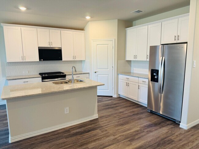 801 Easthill Dr in McKinney, TX - Building Photo - Building Photo