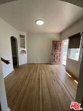 318 S Reeves Dr in Beverly Hills, CA - Building Photo - Building Photo