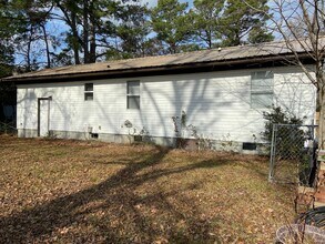 234 Barbara Ave, Unit 1 in Midway Park, NC - Building Photo - Building Photo