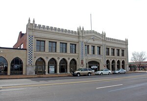 Dinks Parrish Laundry in St. Louis, MO - Building Photo