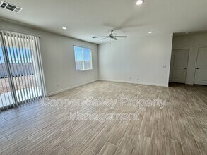 40516 N 3rd Ave in Phoenix, AZ - Building Photo - Building Photo