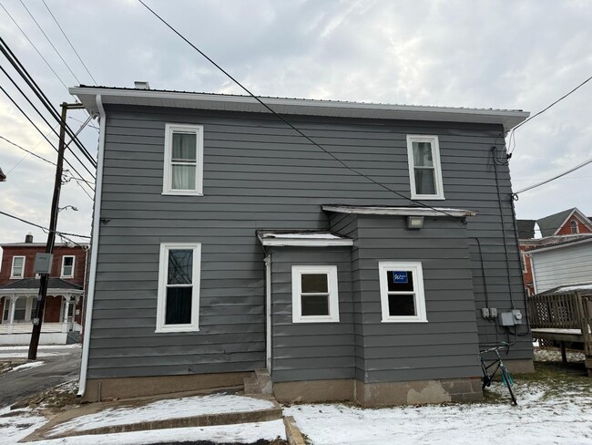 property at 19 Walnut St