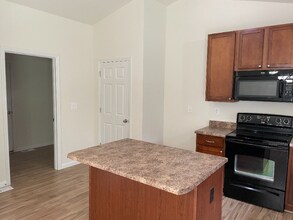 60 Westhampton Ct in Troy, MO - Building Photo - Building Photo