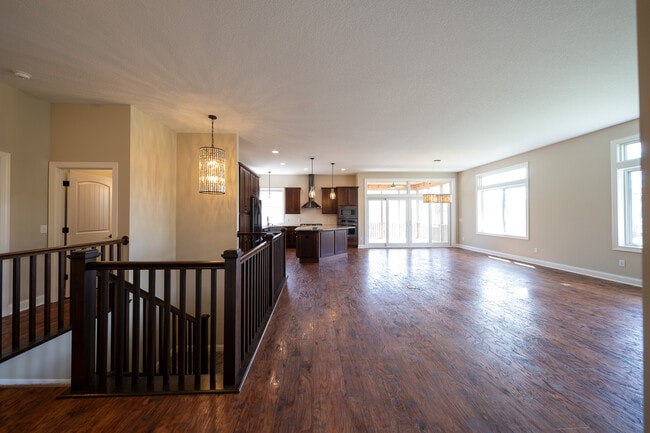9352 Wilderness Cove in Eden Prairie, MN - Building Photo - Building Photo