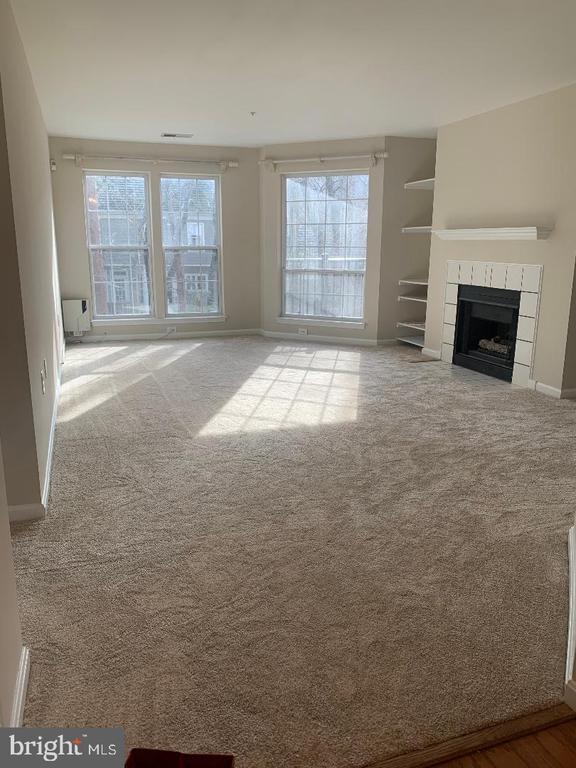 property at 406 Kentlands Blvd