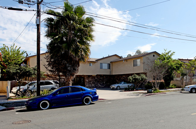 The Driftwood Apartments in National City, CA - Building Photo - Building Photo