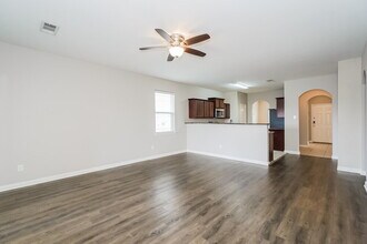 6120 Chalk Hollow Dr in Fort Worth, TX - Building Photo - Building Photo