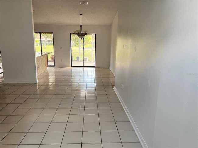 304 Oak Ln Track in Ocala, FL - Building Photo - Building Photo