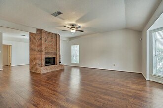 79 W Indian Sage Cir in Spring, TX - Building Photo - Building Photo