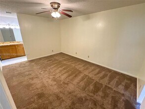 2635 Carambola Cir N in Coconut Creek, FL - Building Photo - Building Photo