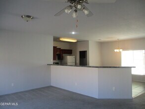 612 Natasha Pl in Anthony, TX - Building Photo - Building Photo