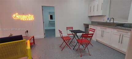 590 NW 131st St in North Miami, FL - Building Photo - Building Photo