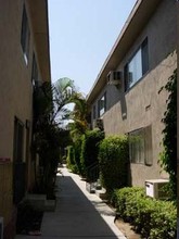 Tower Apartments in North Hollywood, CA - Building Photo - Building Photo