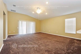 7657 Mariners Harbour Dr in Wesley Chapel, FL - Building Photo - Building Photo