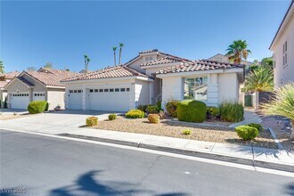 1340 Rolling Sunset St in Henderson, NV - Building Photo - Building Photo