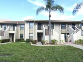 4434 Weybridge St in Sarasota, FL - Building Photo