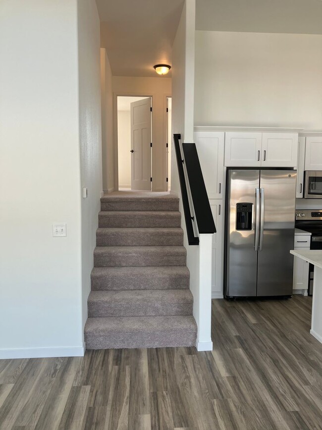 308 Toronto Dr in Hillsboro, ND - Building Photo - Building Photo