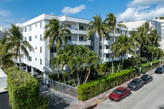Chic Place at Lincoln in Miami Beach, FL - Foto de edificio - Building Photo